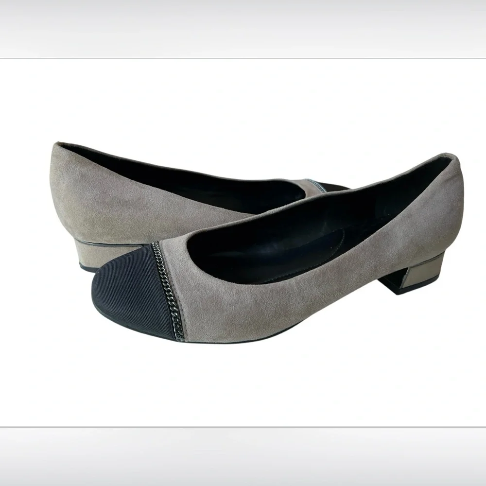 Bandolino Vegan Suede Cap Toe Ballet Flat Shoes Tan w Black Toe, Women SZ 7M